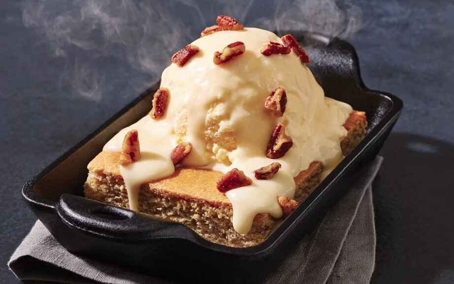 Sizzlin' Butter Pecan Blondie